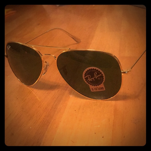 Ray Ban Aviators (gold frames)